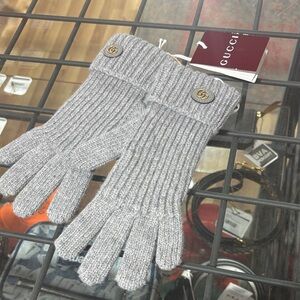 Gucci Light Gray Ribbed Gloves